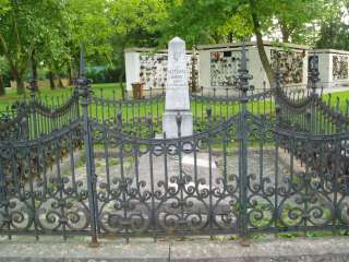 Kecskemét, Béke fasor 71A Mátyási József sírja.jpg Kecskemét, Béke fasor 71A Mátyási József sírja.jpg